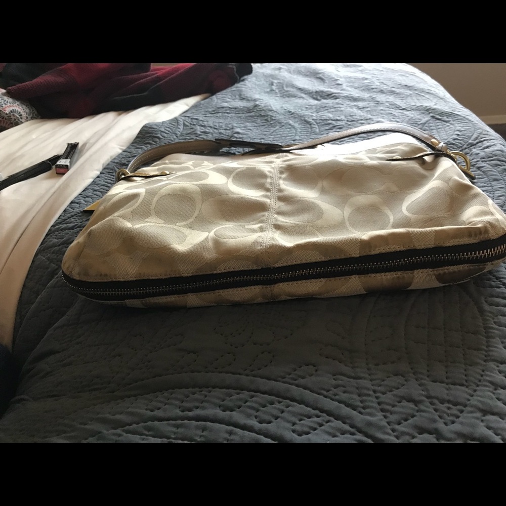 Coach bag - Picture 2 of 5